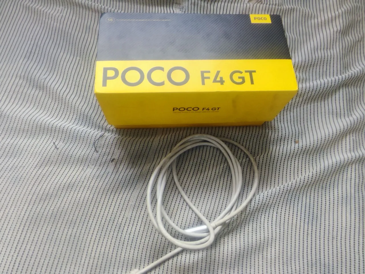 Poco F4 GT 12 RAM