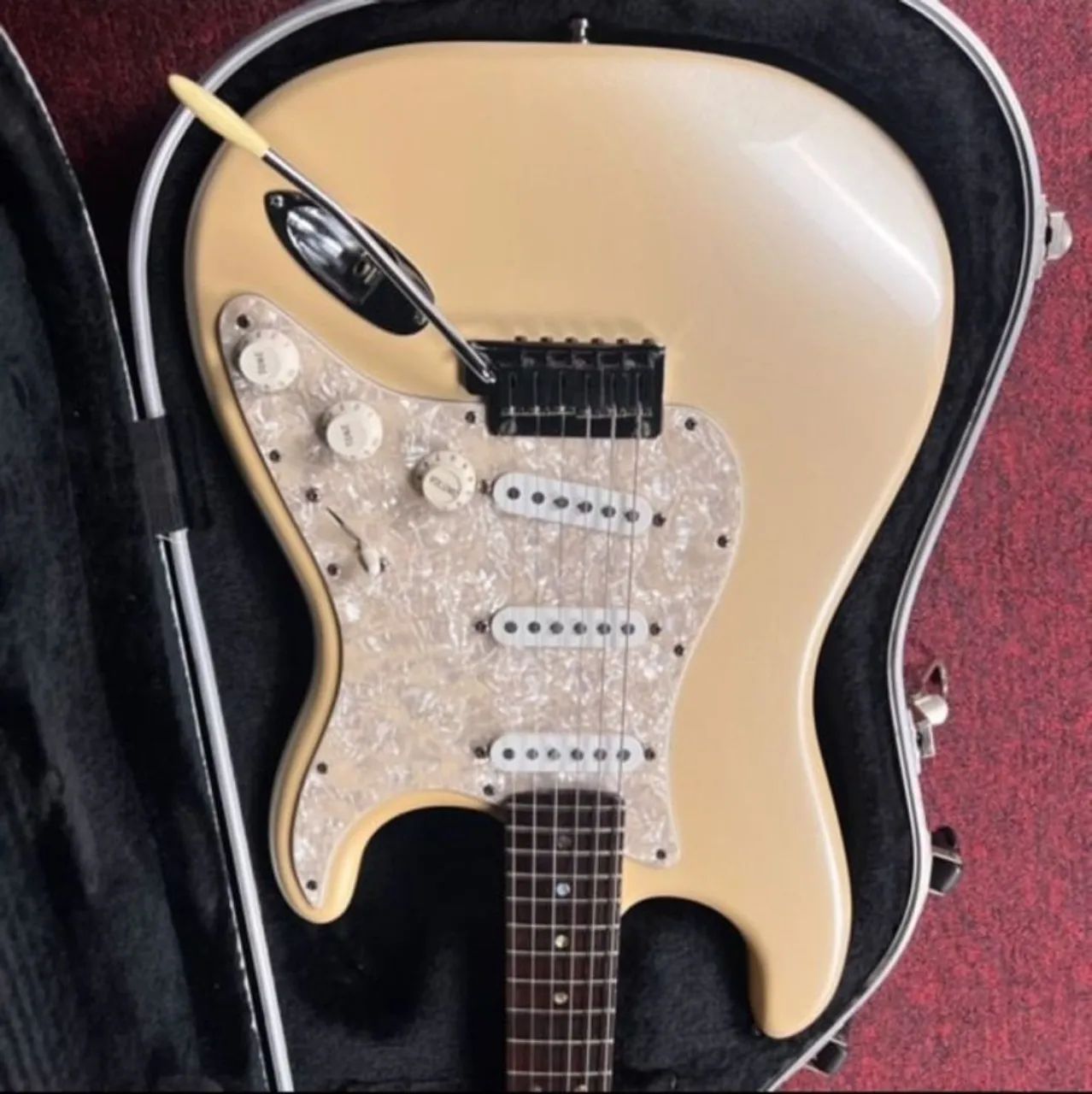 Guitarra Fender American Deluxe - Foto 3