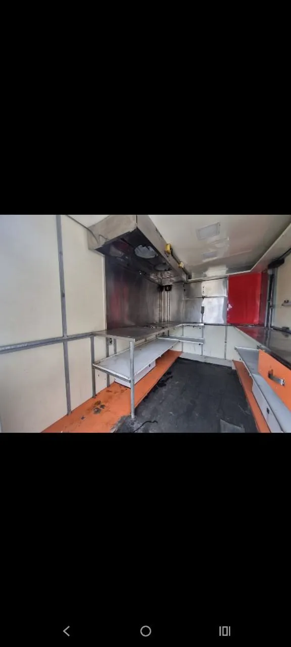 Trailer Cozinha Industrial Completa para Food Truck
