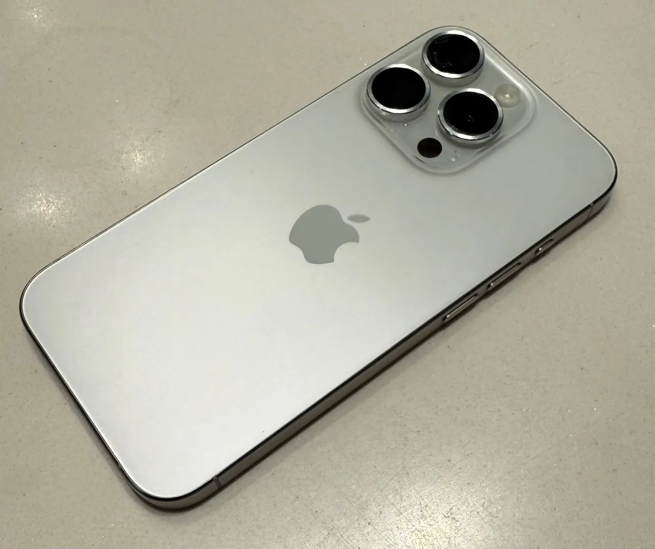 Iphone Pro 15 - 256 Gb