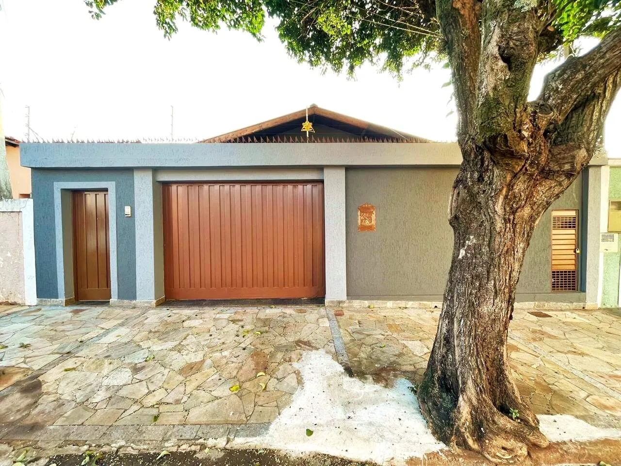 Casa para aluguel, 3 quartos, 1 suíte, 4 vagas, Jardim Paulista - Limeira/SP