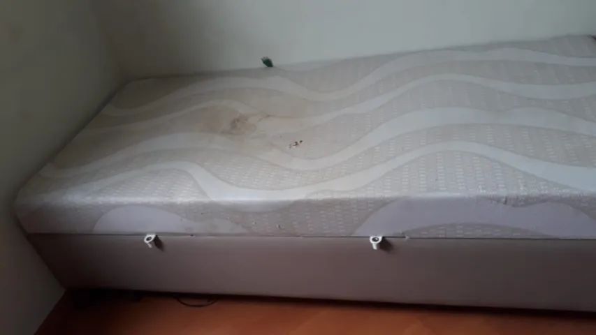 Cama Hospitalar Centauro com grade e controle remoto-Em perfeito funcionamento-Usada - Foto 2