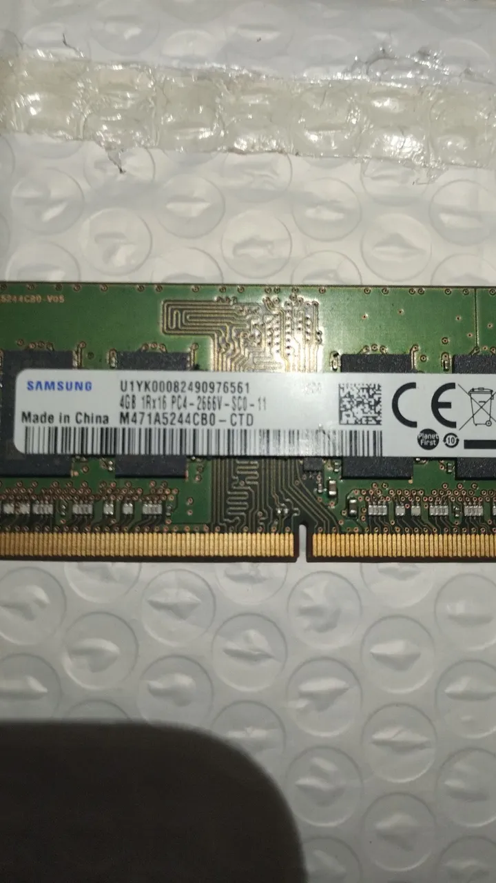Memória RAM Samsung 4GB DDR4 notebook