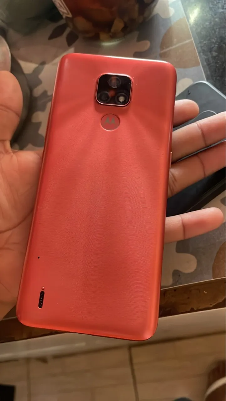 Motivo da venda: comprei um celular novo