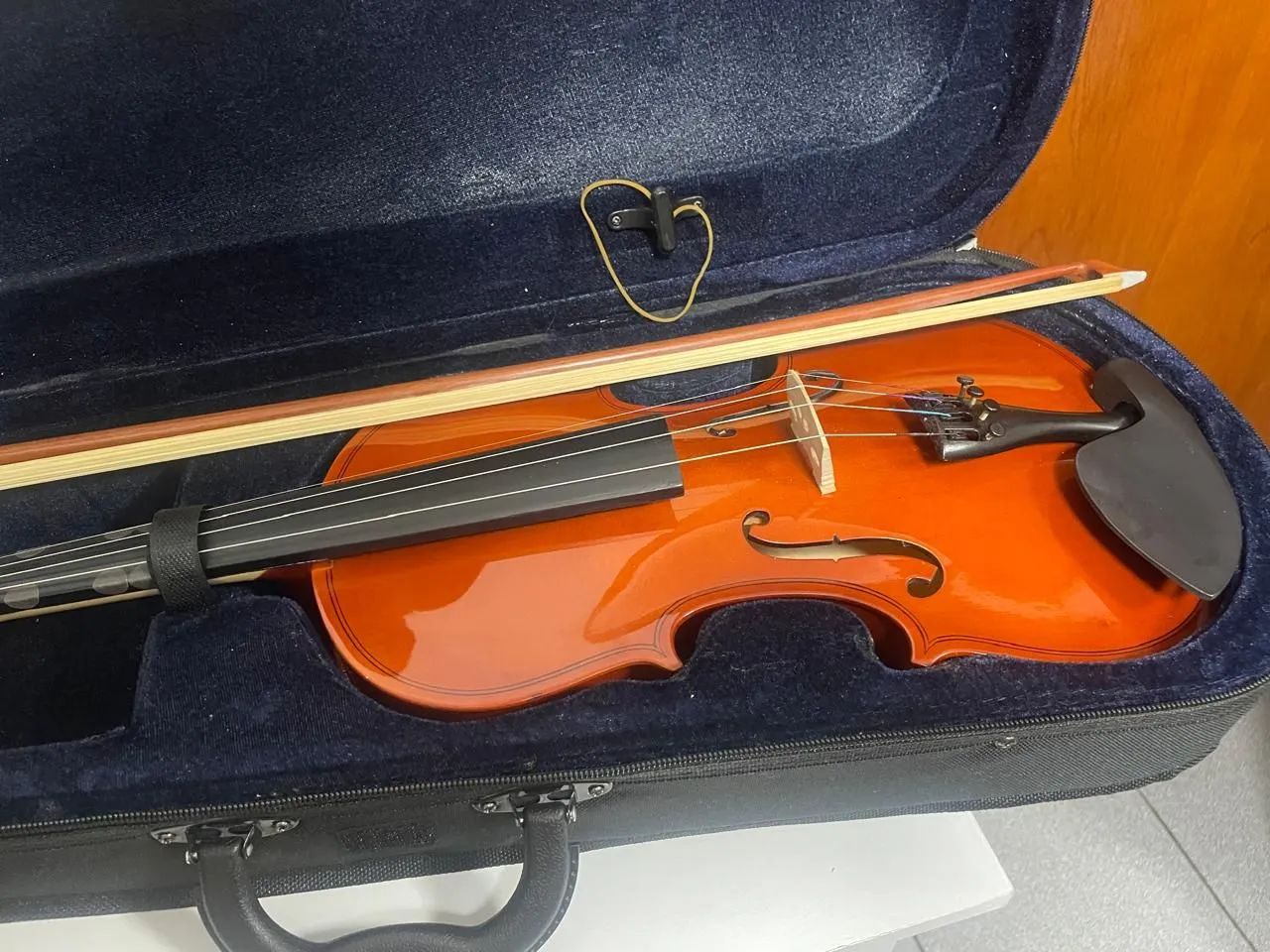 Violino semi novo ,pouco usado 270 - Foto 4