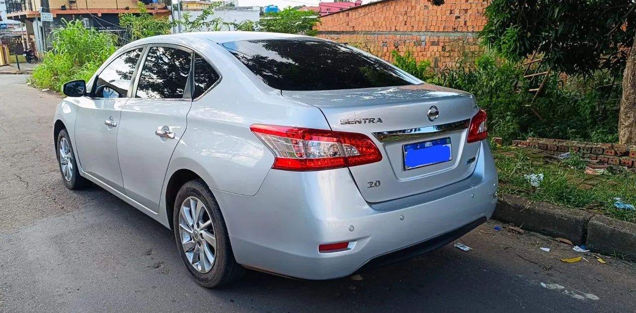 Vende nissan sentra  - Foto 2