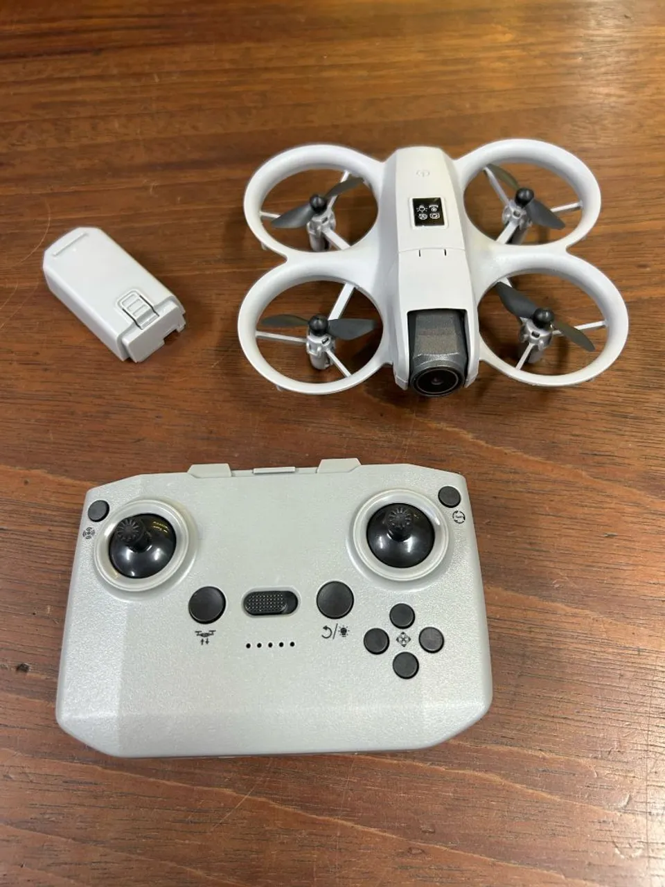 DRONE INICIANTE GT3 MINI COM LED