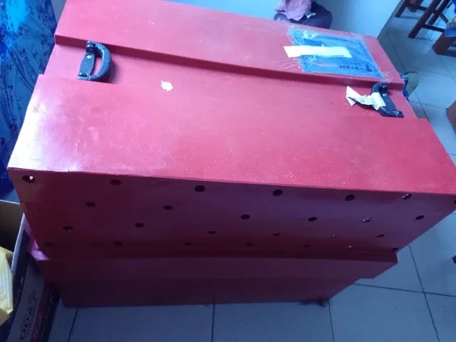 Vende-se caixa transporte de cachorro grande no porão do avião  - Foto 3