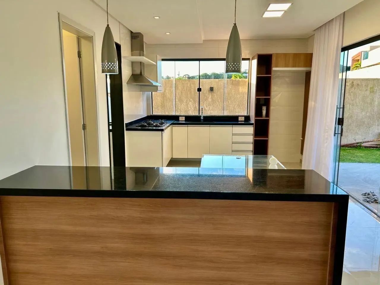 Casa para alugar no bairro Alphaville (Abrantes) em Camaçari/BA - Foto 5
