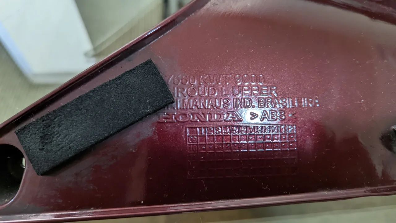 Aba de Tanque Esquerda XRE 300 Original Vermelho Candy Bromélia 2010 a 2012 (Recomendado) - Foto 5