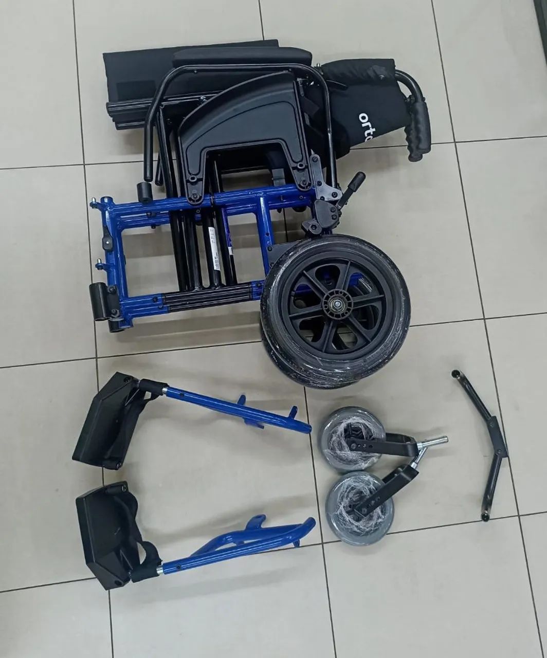 Cadeira de Rodas Leve e Confortável - Foto 3