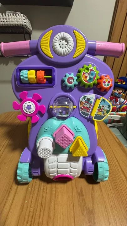 Andador de Bebê Musical Didatico Educativo Brincar Andar Criança Calesita Tateti 