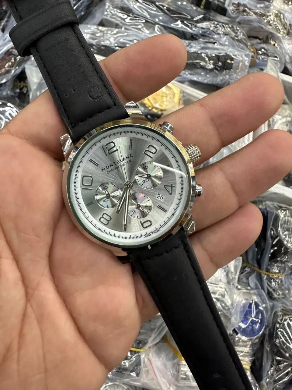 Relógio Montblanc pulseira em couro, multifuncional  - Foto 4