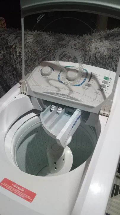 Máquina lavar eletrolux funcionando perfeitamente 