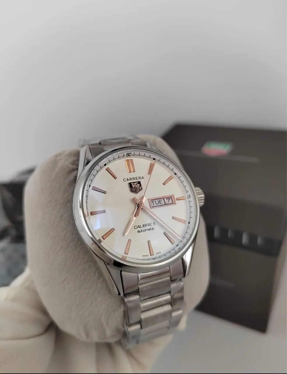 Relógio Tag Heuer Carrera Calibre 5 Quartz | Estojo + Manual