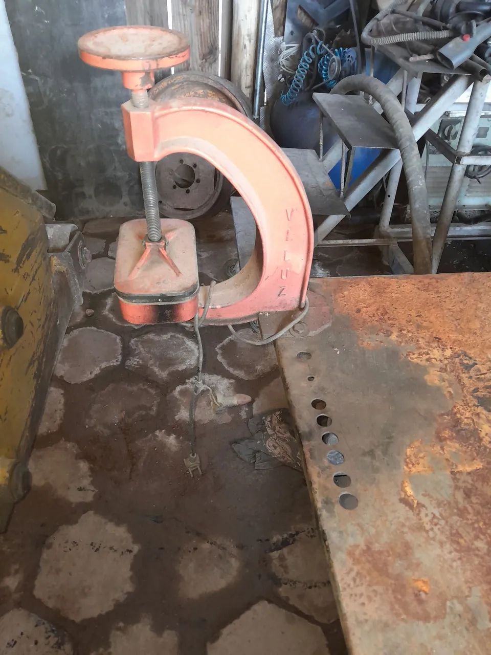 Vulcanizador para borracharia 