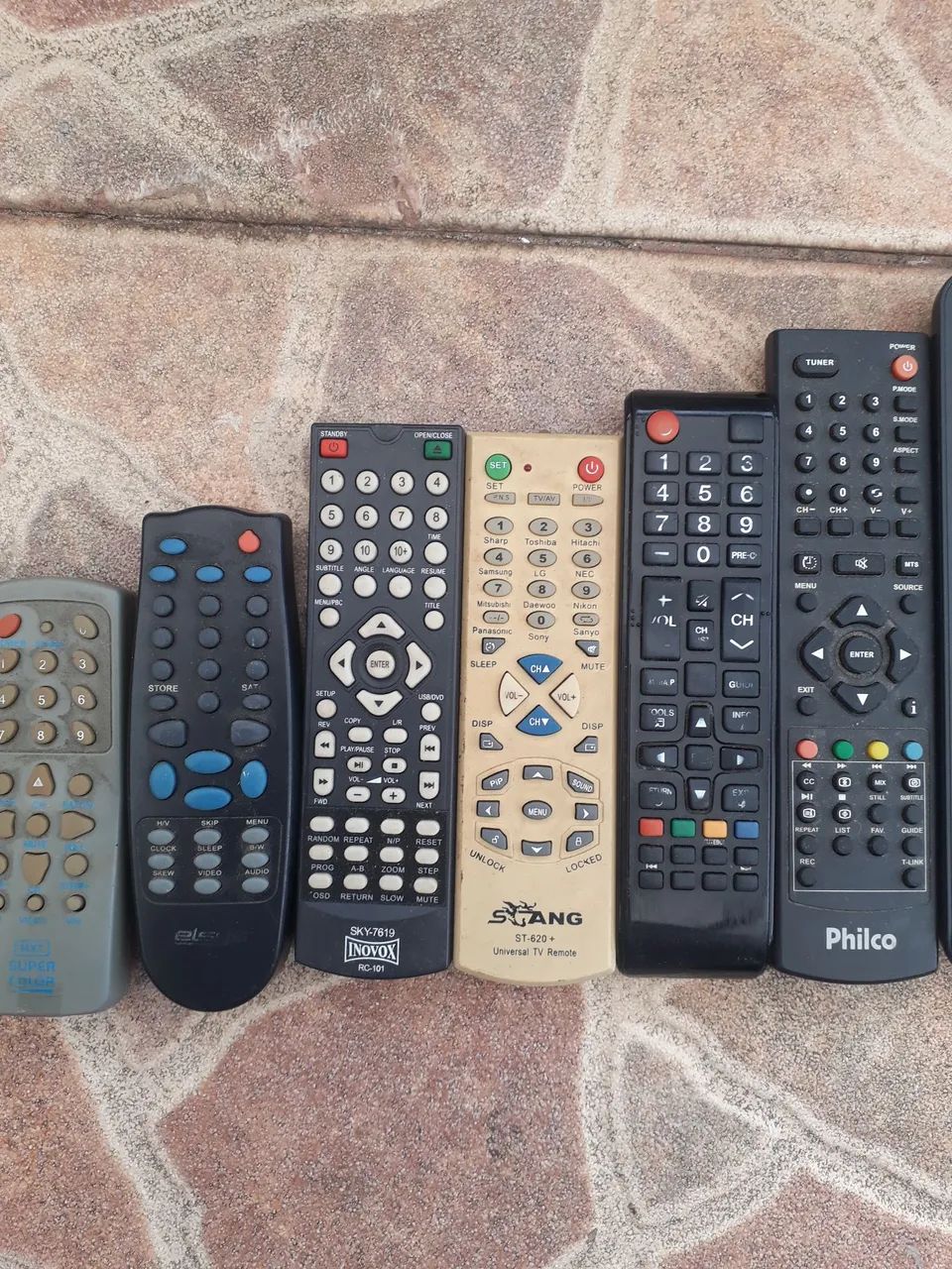 Controle Remoto defeito - Foto 4