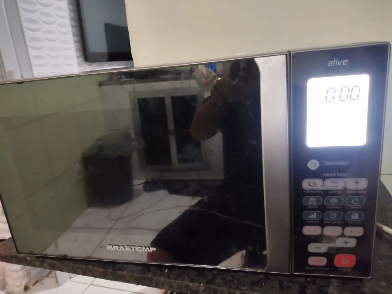 Microondas e Grill espelhado com garantia 