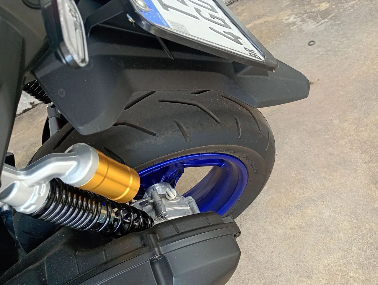 Yamaha aerox  - Foto 5