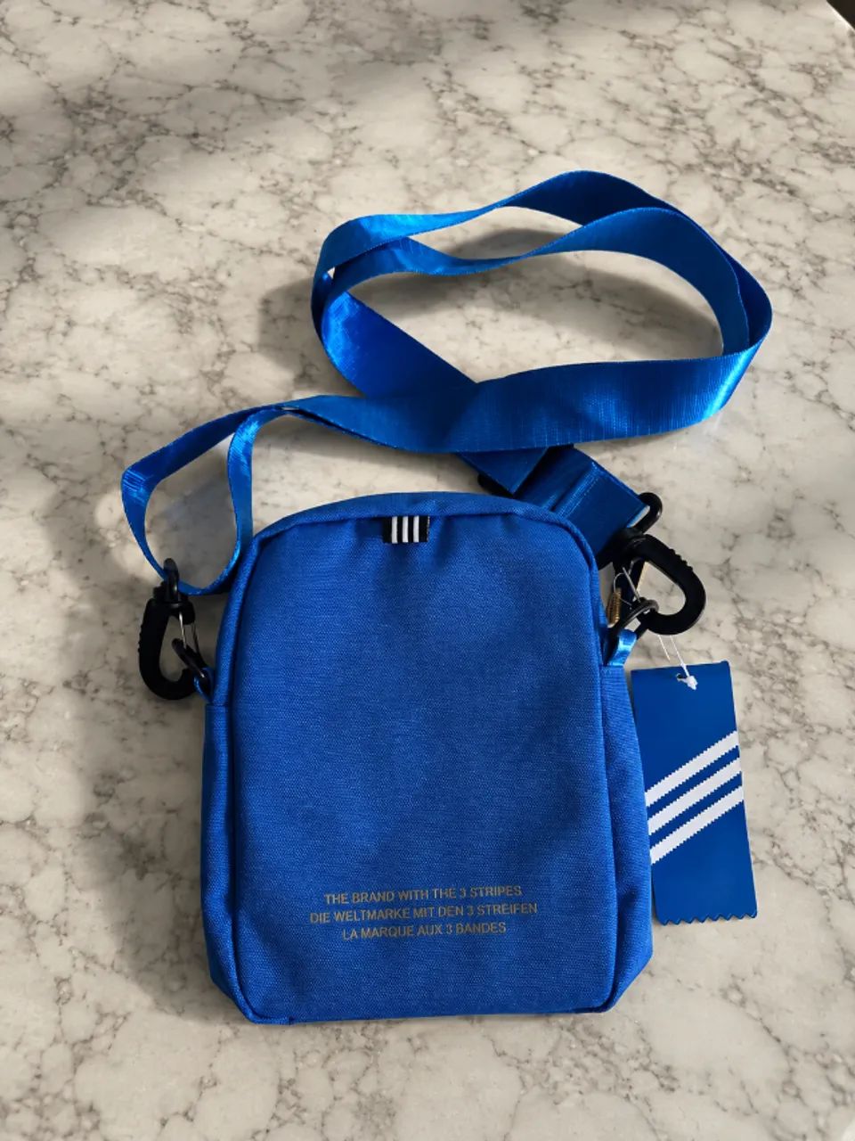 Shoulder bag adidas azul com etiqueta - Foto 4