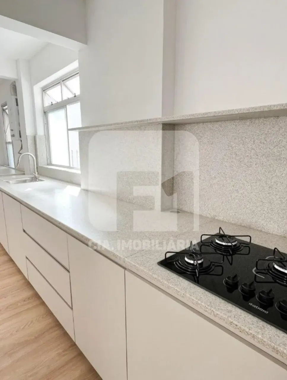 Imóvel para venda tem 98 metros quadrados com 3 quartos em Centro - Florianópolis - SC - Foto 2