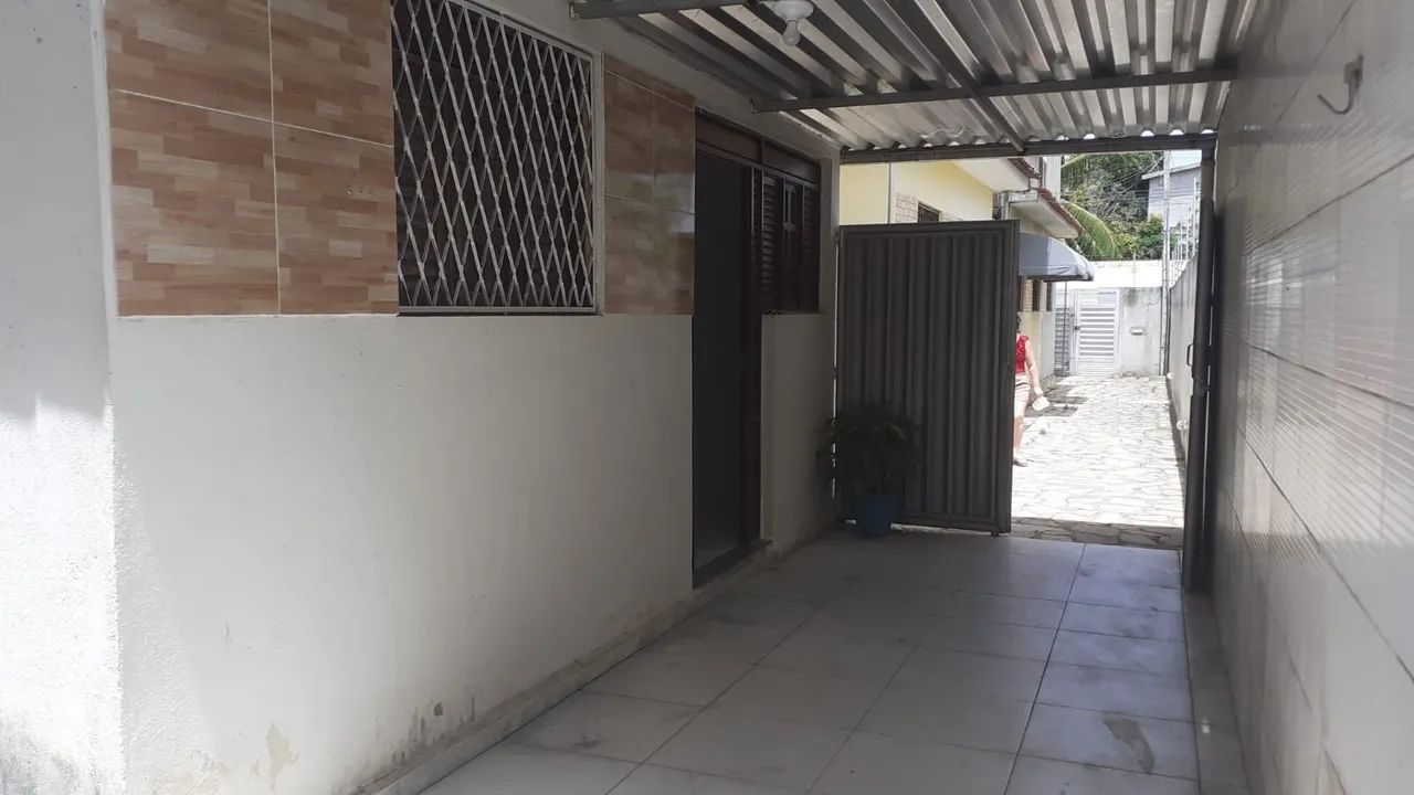 Alugo casa em Cidade dos Colibris