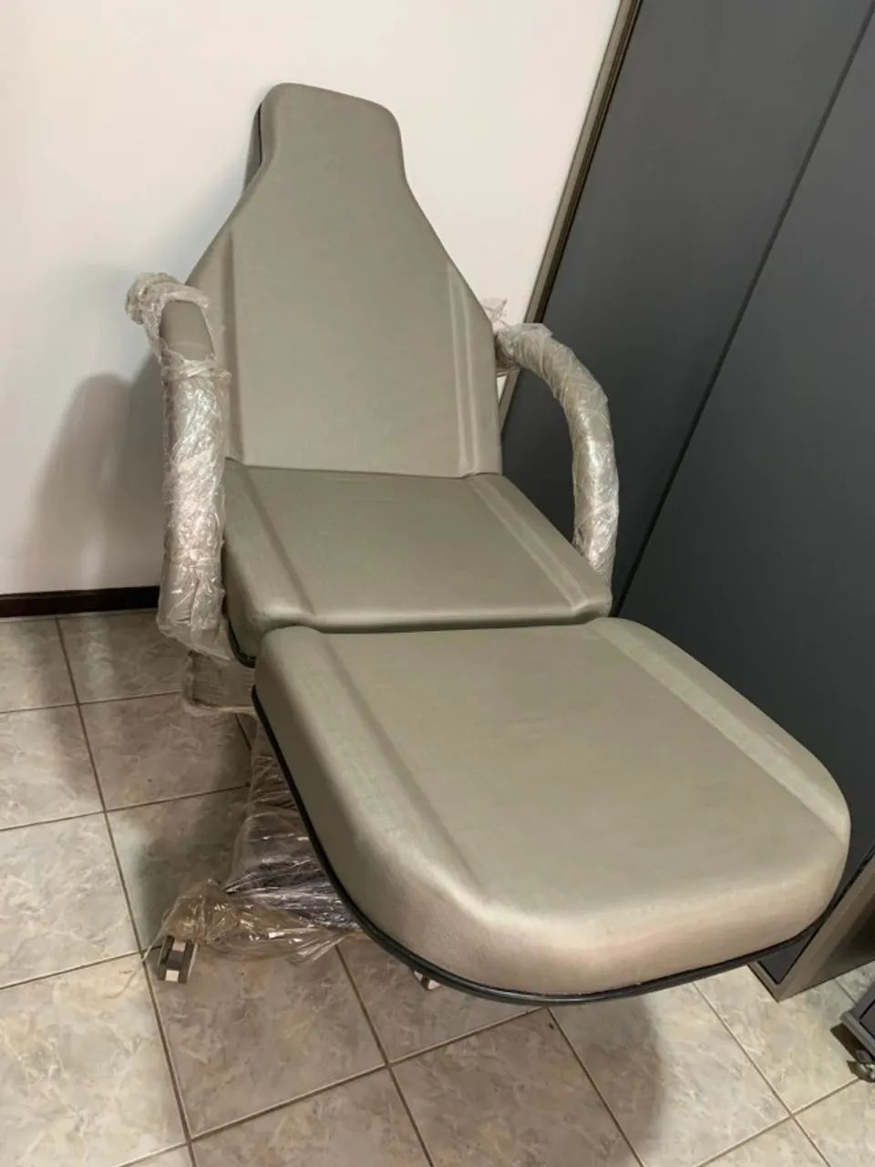 Cadeira Para Estética - Foto 3