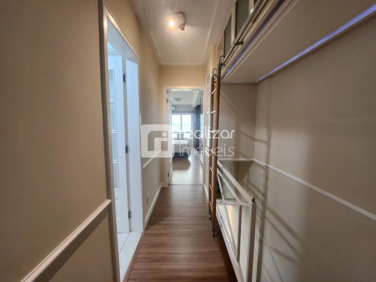Apartamento 2 dormitórios Centro - Foto 5