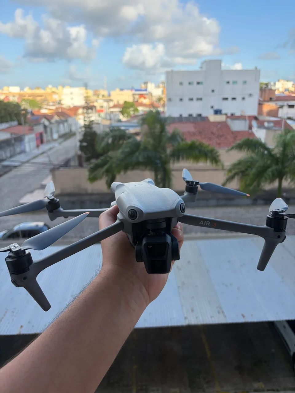 DJI Air 3 Fly More Combo + Controle RC 2 com Tela - Foto 4