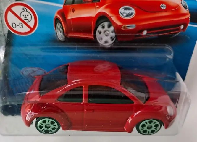 Miniatura 1:64 Maisto Volkswagen New Beetle - Brinquedos e Jogos