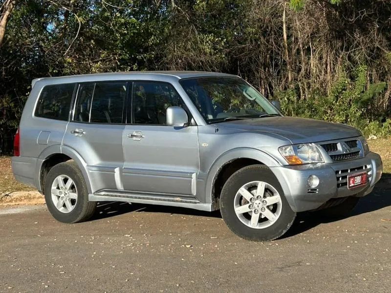 Mitsubishi Pajero 2007