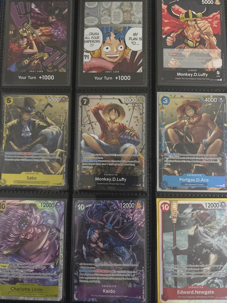 10 cartas super raras de One piece e mais 200 cartas comuns