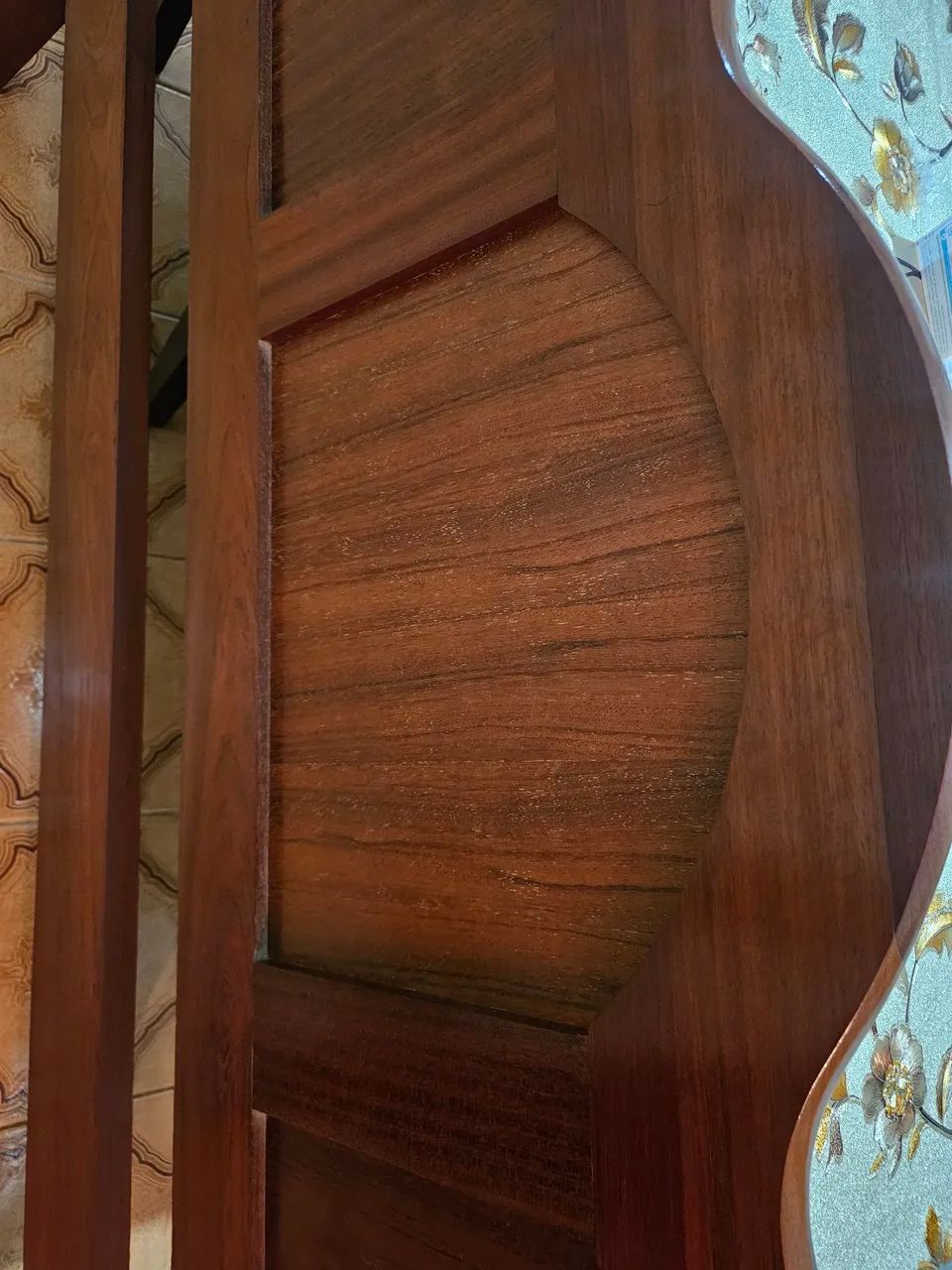 Cama casal madeira em excelente estado 