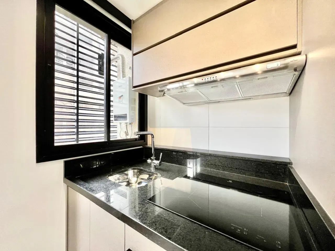 VENDO Apartamento Mobiliado de 1 Quarto no Centro - Foto 5