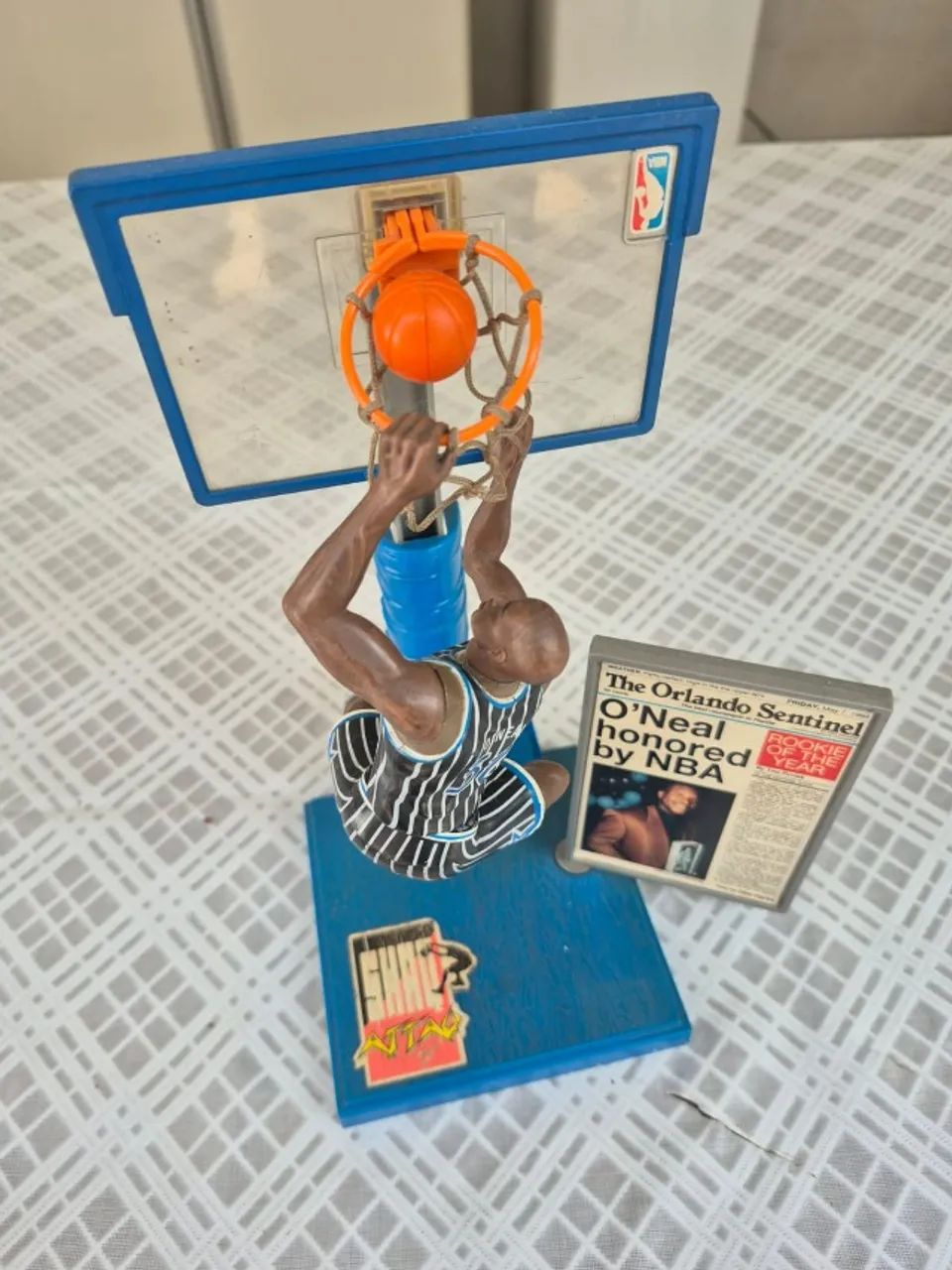 Boneco Shaquille O'Neal Orlando Magic - Shaq Attaq - Foto 4