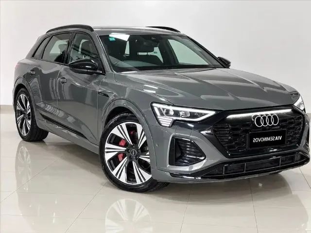 Audi Q8 E-tron Performance Black (elétrico) 2024 - Foto 3