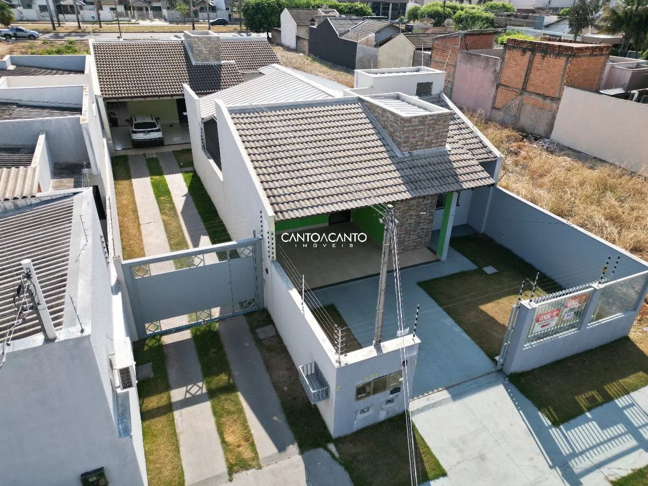 Compre 2 casas no Residencial Florença