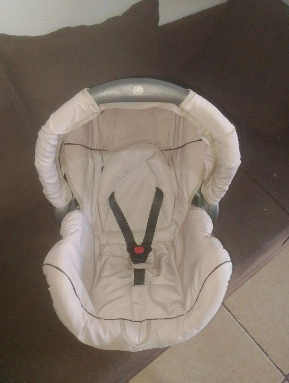 Vende-se Bebê conforto 