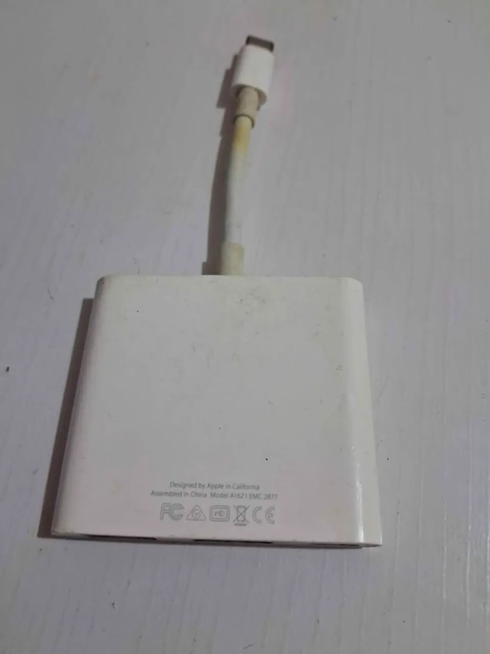 Adaptador Usb-c para Vga multiporta Apple - Foto 3
