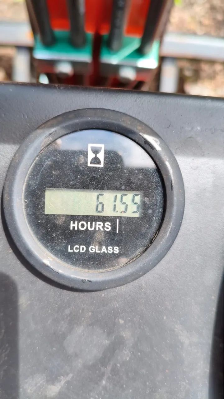 Mini Escavadeira Único Dono Zera - Foto 5