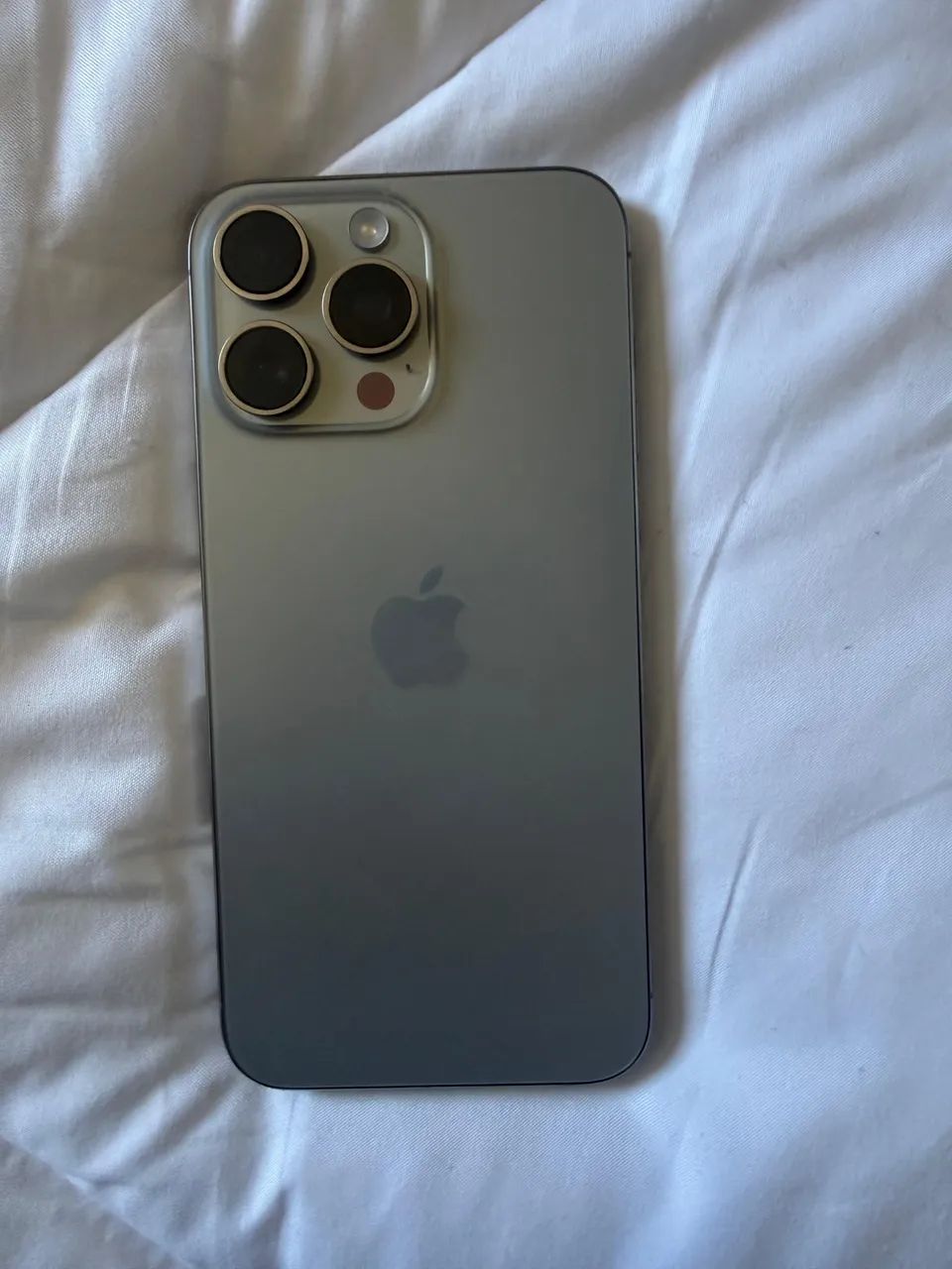 iPhone 15 Pro Max  - Foto 2