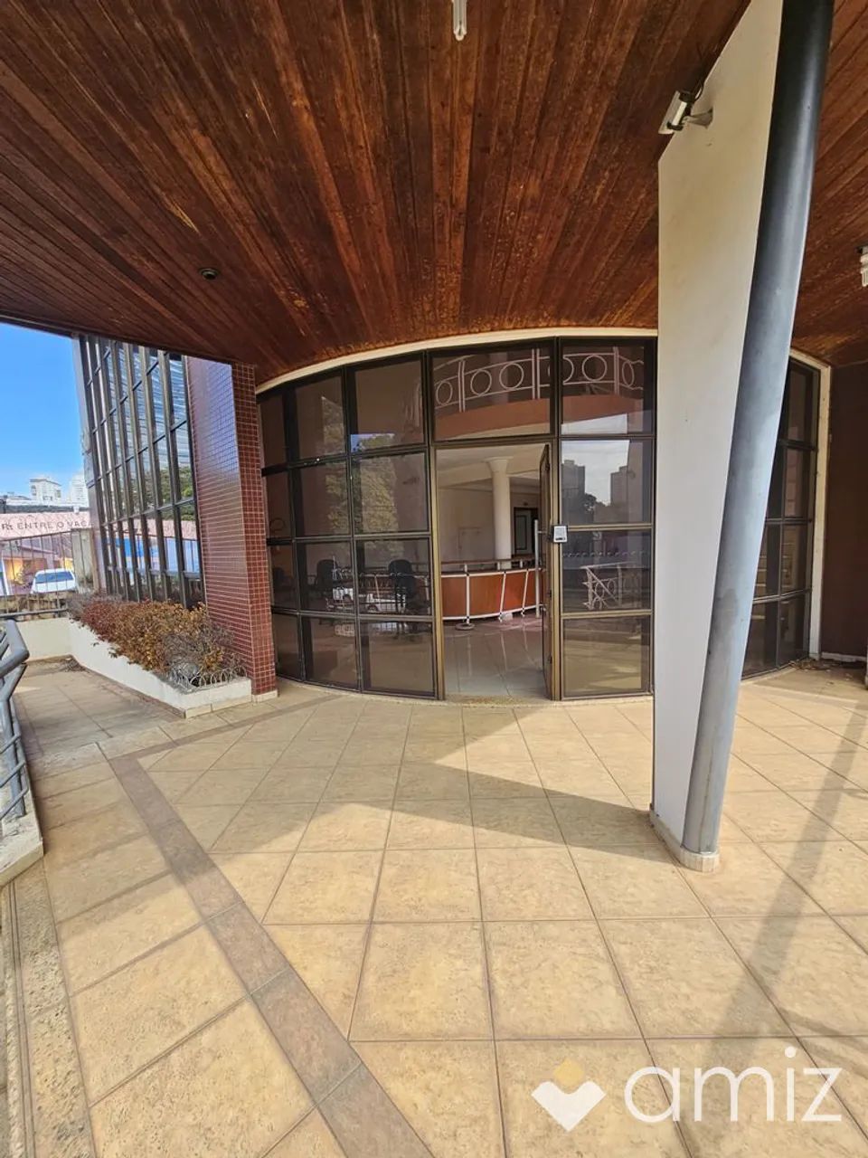 prédio comercial, 565 metros, em frente do parque areião. - Foto 3