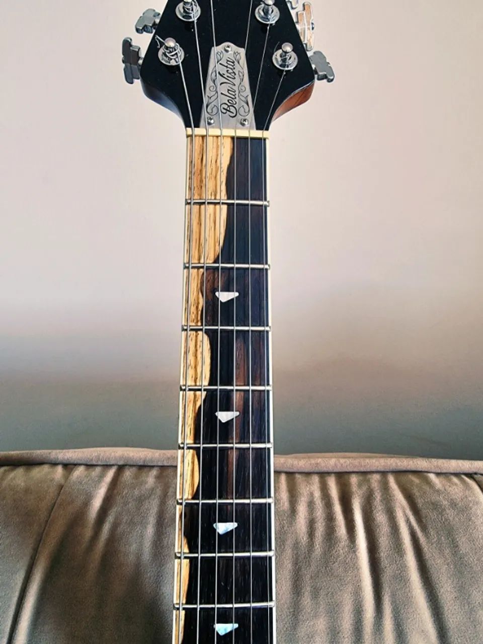 Flying V Bela Vista Custom Shop (gibson dunamiz music maker kaiser
