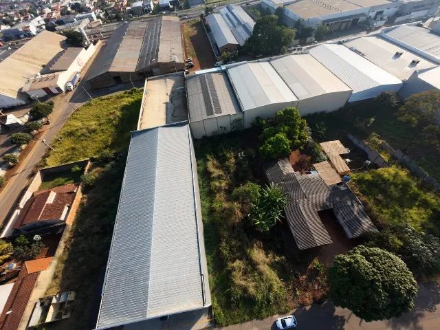 ÓTIMA ÁREA À VENDA - JARDIM PETRÓPOLIS - Foto 2
