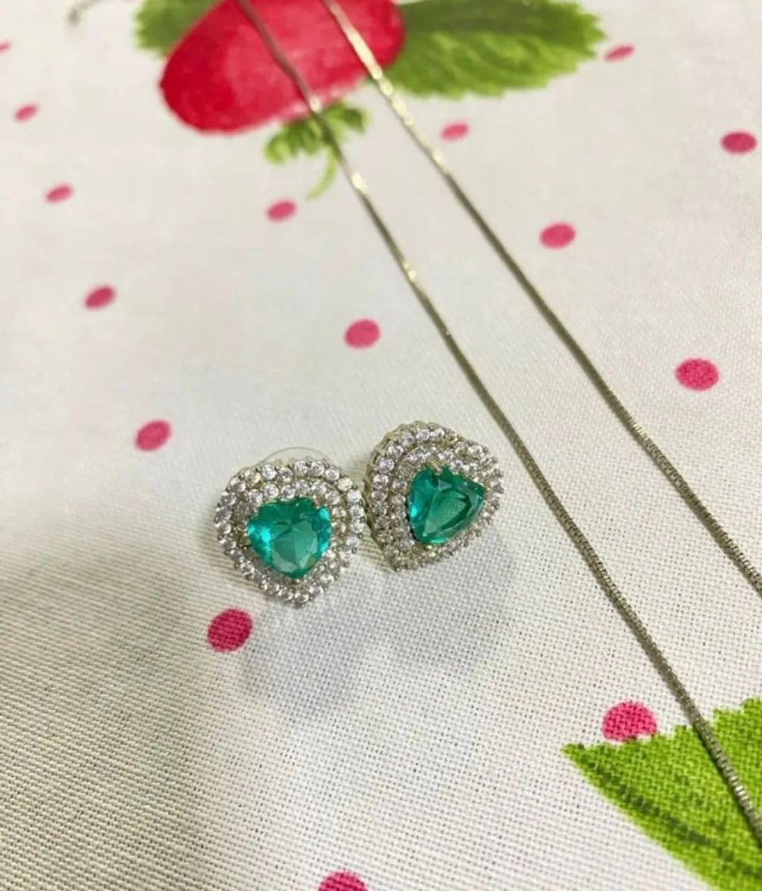 Conjunto de colar e brinco com zircônio verde  - Foto 3
