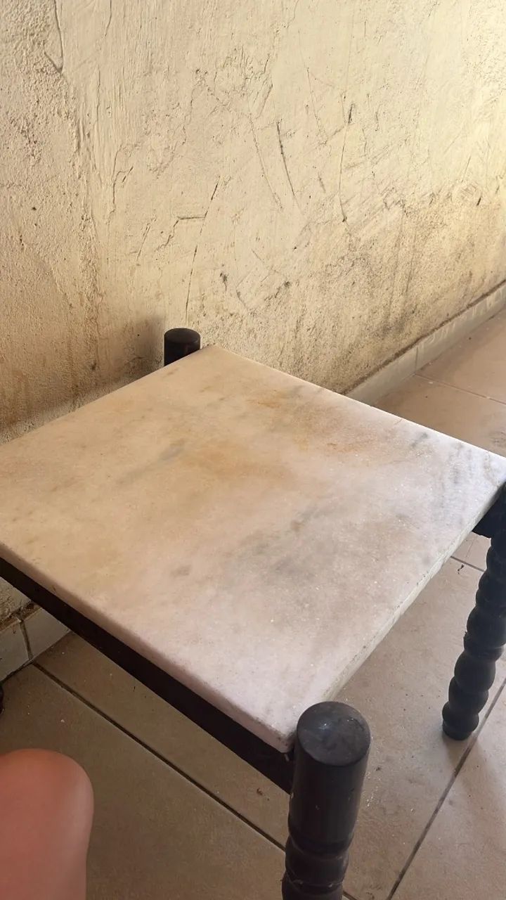 Mesinha de Mármore 