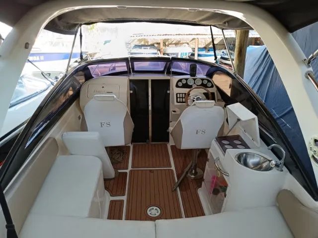 Lancha FS 22 - Cabinada - Foto 2