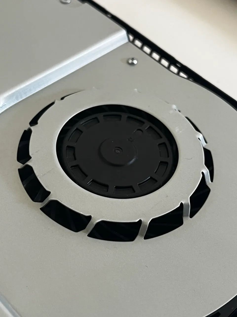 PS4 Slim 1TB - kit completo - Foto 5