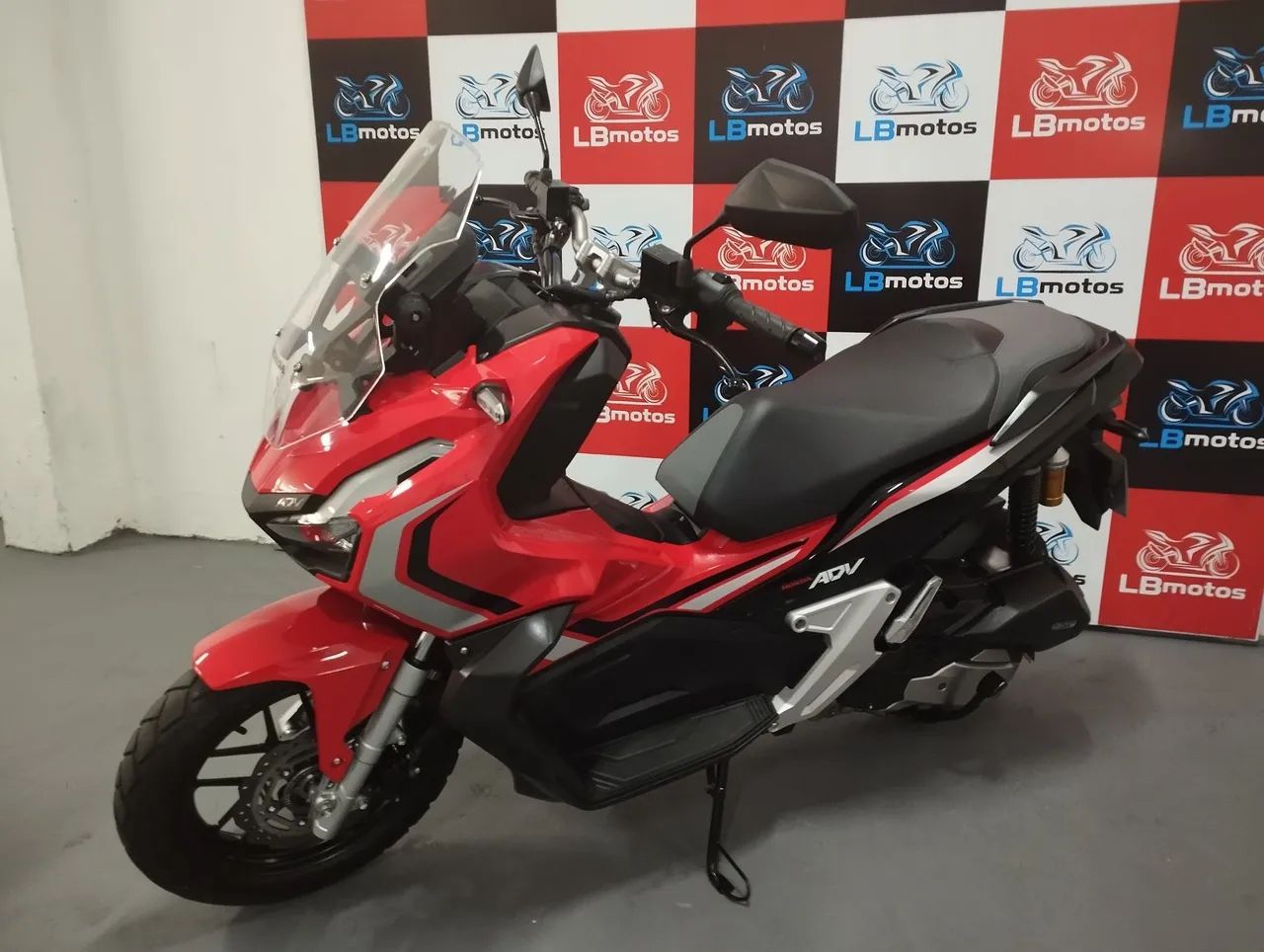 Honda ADV - Foto 2