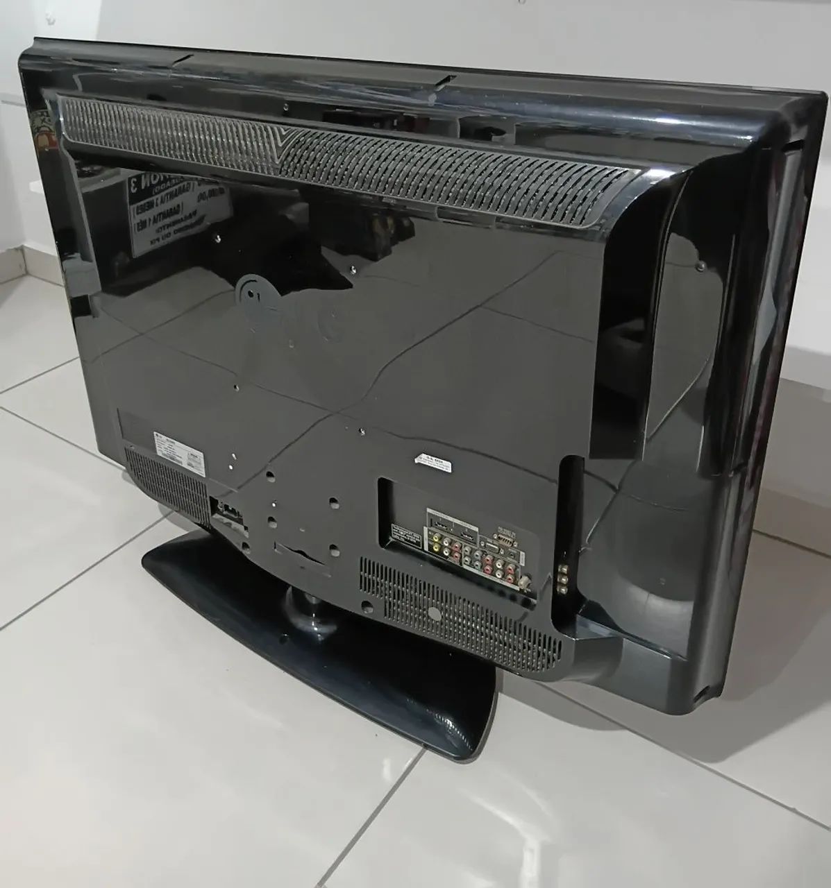 TV LG 43 polegadas..COM DEFEITO. Leia a descrição para mais informações  - Foto 2